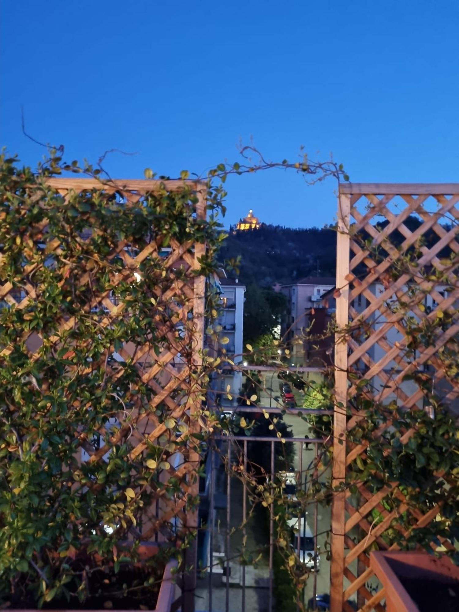 Attico Vista San Luca Appartement Bologna Buitenkant foto
